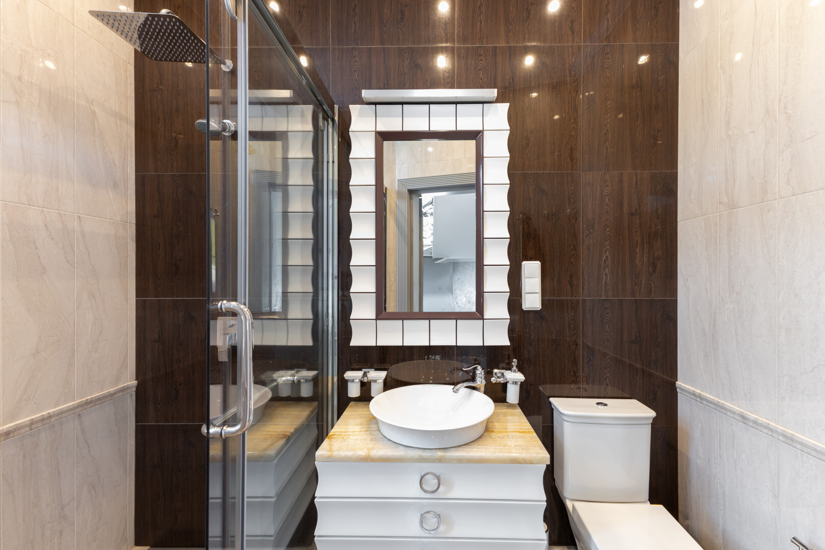 Дом 450м²+ участок с бассейном!