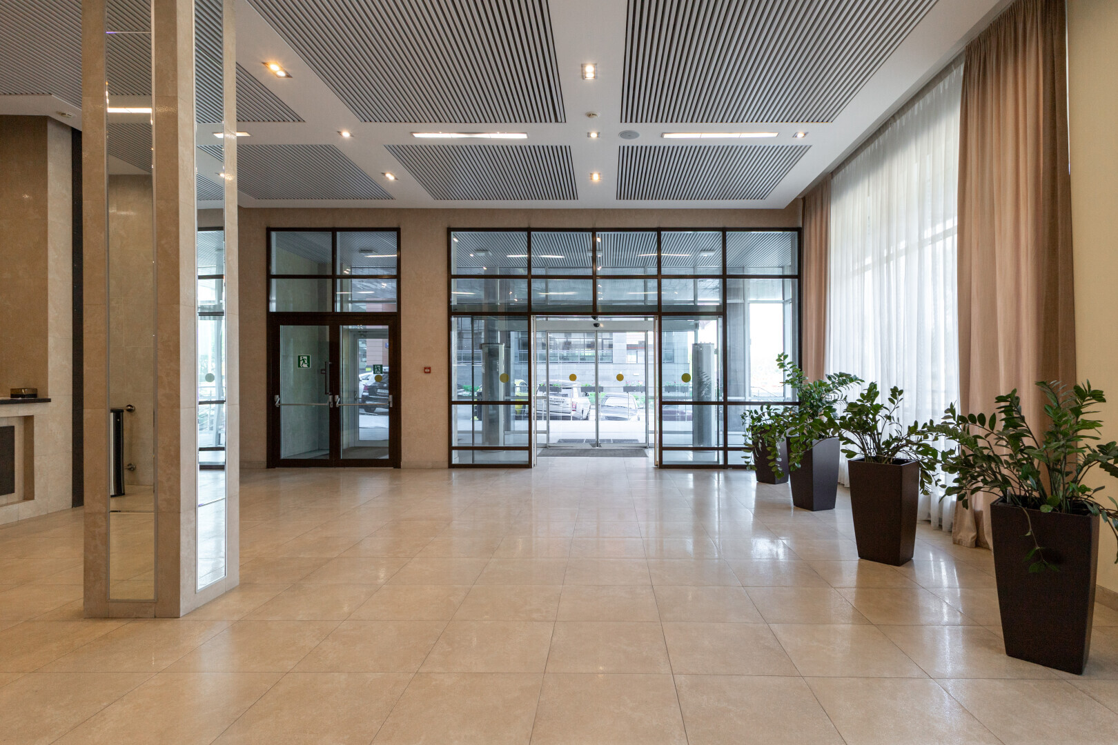 коммерция 2180090