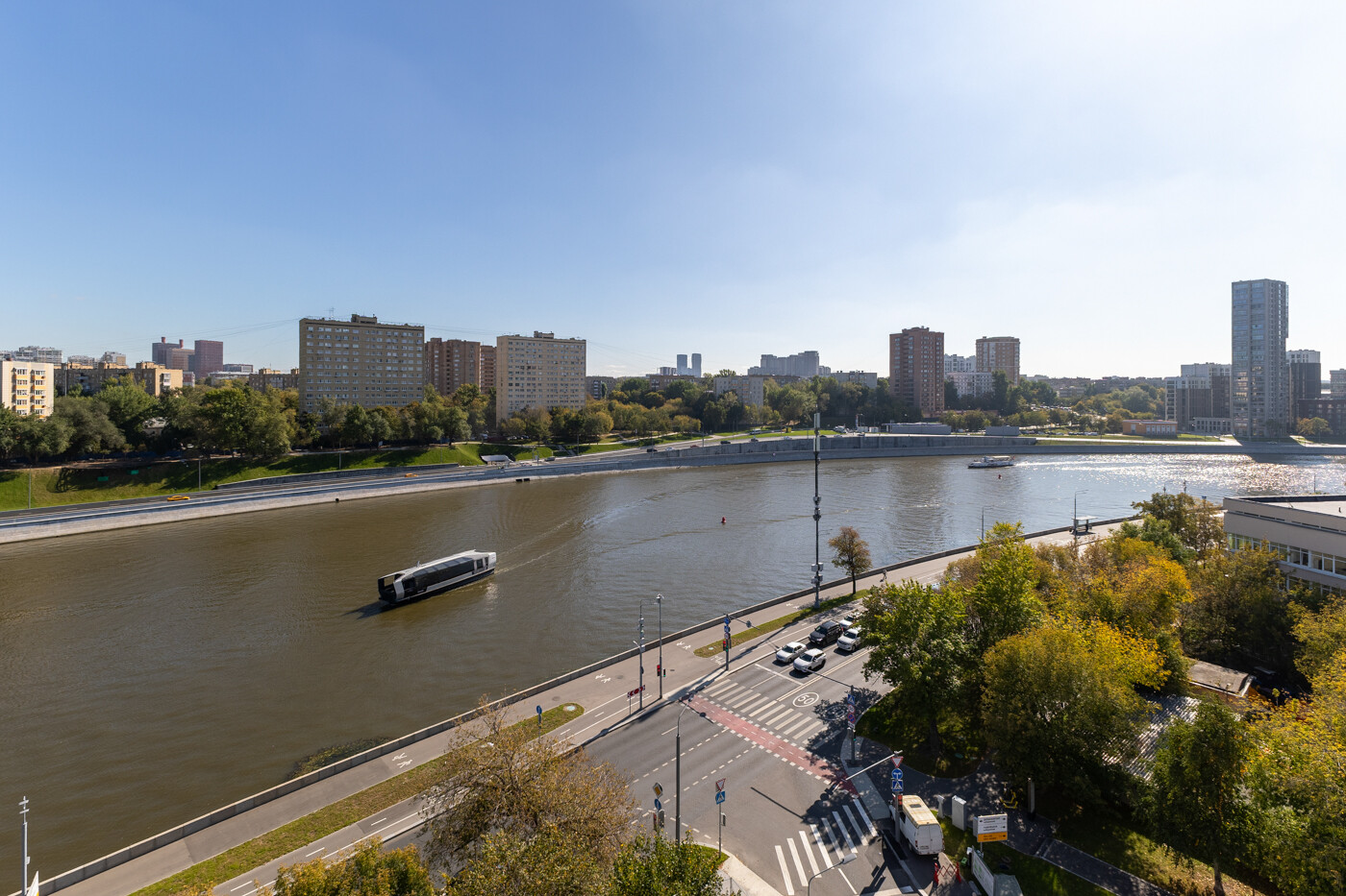 Целый этаж только ваш
